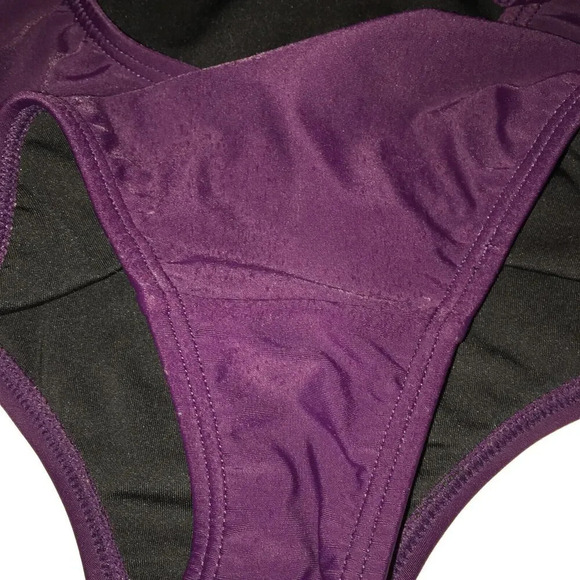 Venus Embroidered one piece Halter Burgundy women's size 6 swimsuit - Picture 9 of 9